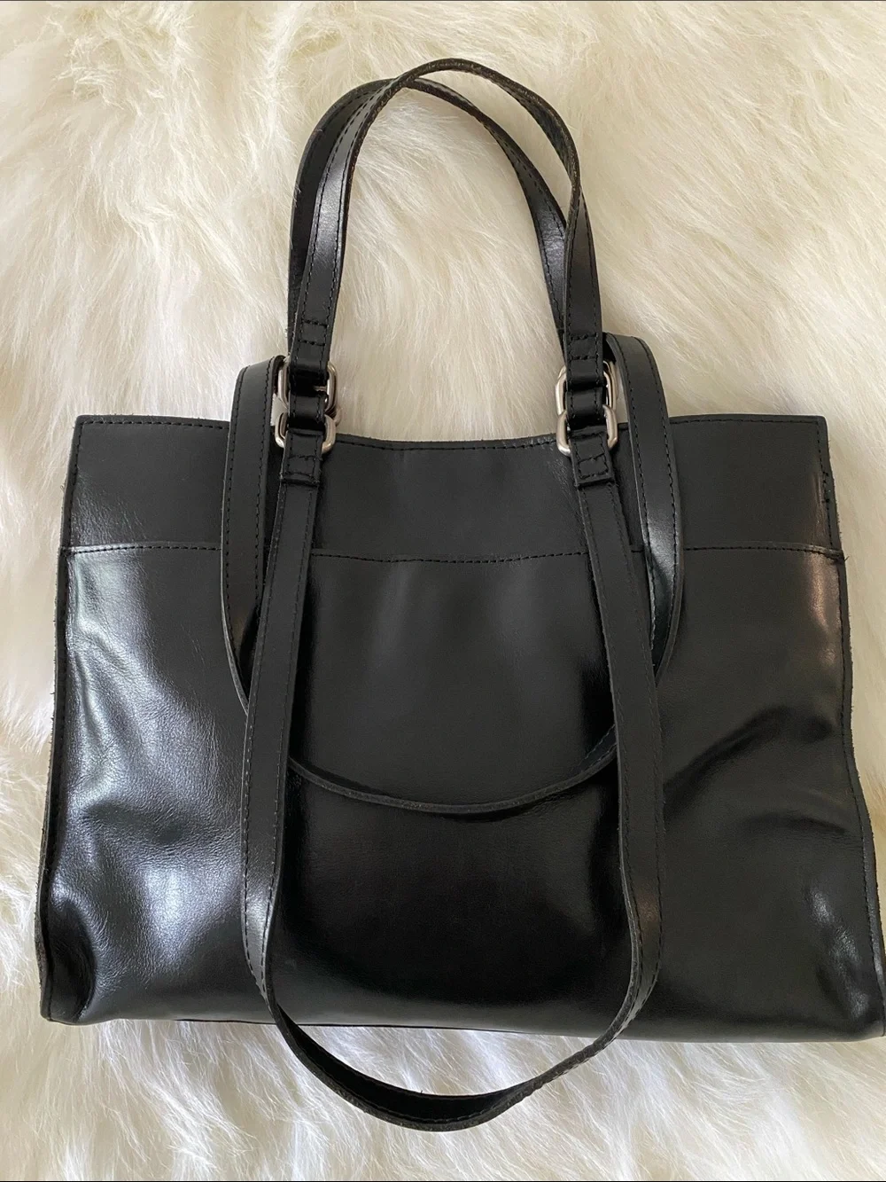 Patricia Nash Lucinda Full-Grain Leather Medium Tote Bag in Polished Black
